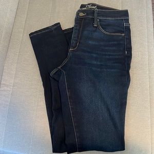 HIGH RISE SKINNY JEANS